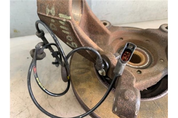 Recambio de mangueta delantero izquierda para ford transit furgón 2.2 tdci referencia OEM IAM 1743037  