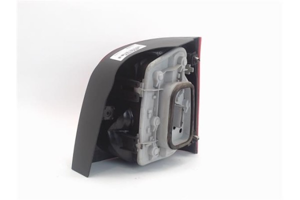 Recambio de piloto trasero izquierdo para volkswagen polo iv (9n1) 1.9 tdi referencia OEM IAM 6Q6945095G  
