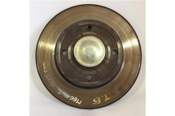 Recambio de buje trasero para renault megane ii (bm0/1_, cm0/1_) 1.5 dci referencia OEM IAM 432005338R  