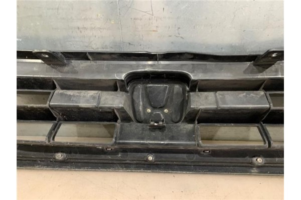 Recambio de rejilla paragolpes delantero para honda cr-v i (rd) 2.0 referencia OEM IAM 75101S10000YB  