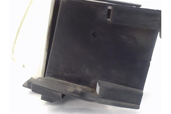 Recambio de faro delantero izquierdo para peugeot expert furgón comfort referencia OEM IAM 36170748  