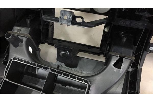 Recambio de salpicadero para volkswagen t5 transporter furgón/combi (7h) 2.5 combi referencia OEM IAM 7H5857003DH75R  