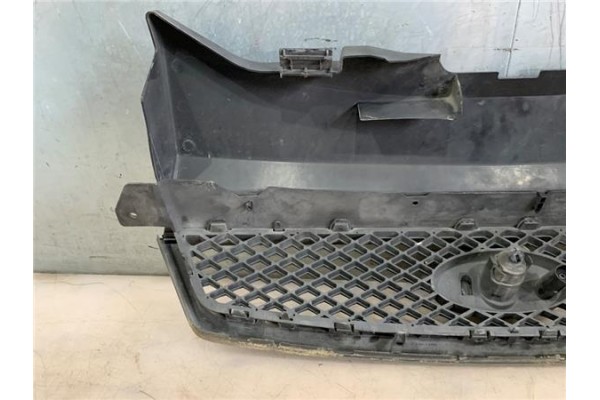 Recambio de rejilla capo para ford focus ii (da_) 1.8 tdci referencia OEM IAM 4M5J8200BA 4M518216AA 