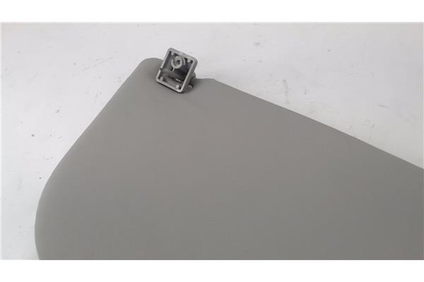 Recambio de parasol izquierdo para ford transit furgón 2.2 tdci referencia OEM IAM 1752996  