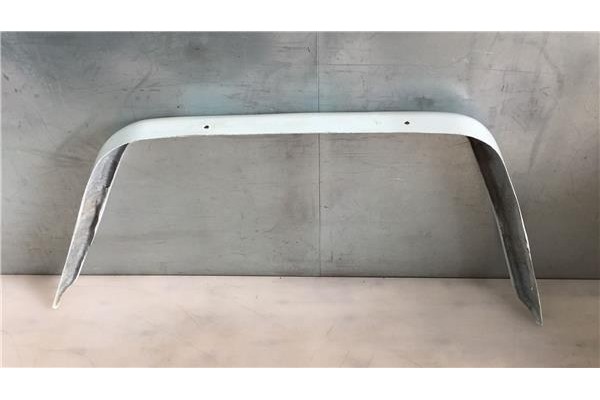 Recambio de aletin trasero izquierdo para nissan patrol station wagon (w260) 2.8 td referencia OEM IAM 9382706J00  