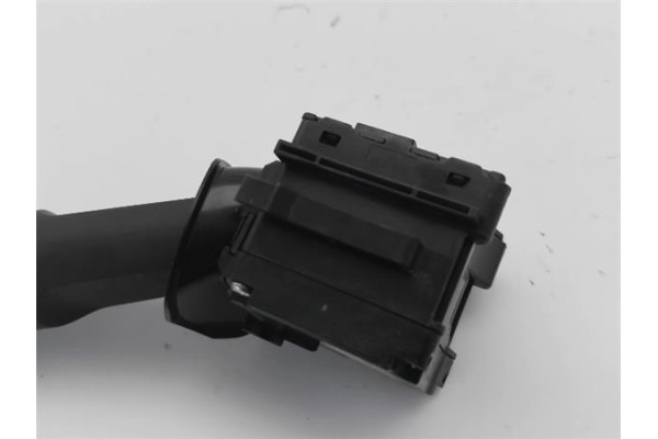 Recambio de mando limpiaparabrisas para opel astra j 1.6 referencia OEM IAM 95433818 13305522 