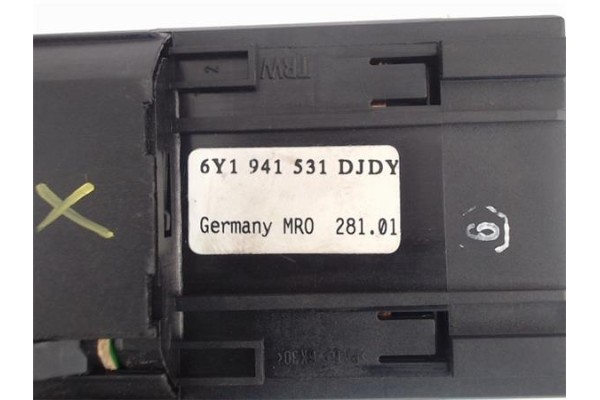 Recambio de mando de luces para skoda fabia (6y2/6y3) referencia OEM IAM (6Y1941531DJDY) 28101 
