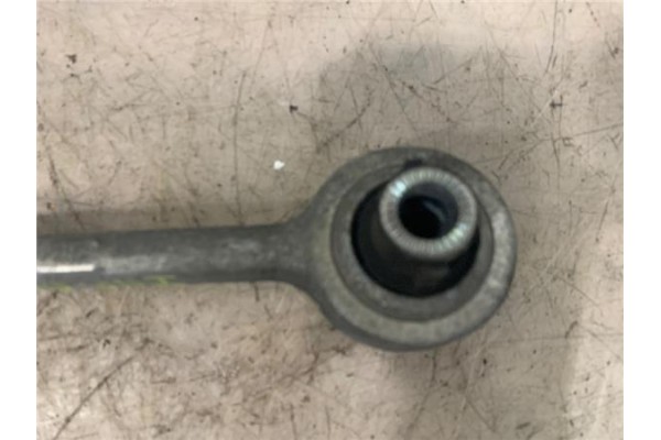 Recambio de brazo inferior delantero izquierdo para bmw serie 1 berlina (e81/e87) 2.0 120d referencia OEM IAM 31122405859 EST158