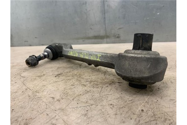 Recambio de brazo inferior delantero izquierdo para bmw serie 1 berlina (e81/e87) 2.0 120d referencia OEM IAM 31122405859 EST158