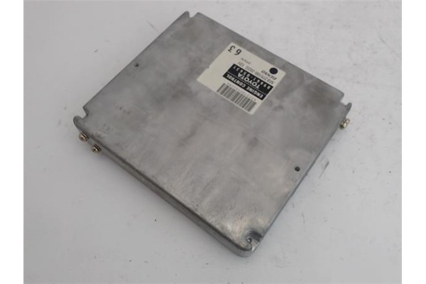Recambio de centralita para toyota avensis berlina (t22) 2.0 vvt-i referencia OEM IAM 8966105631  