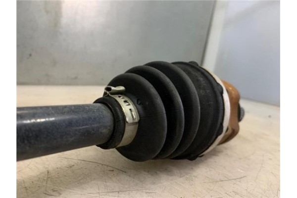 Recambio de palier delantero derecho para opel corsa d 1.2 referencia OEM IAM 13426553 55703231 