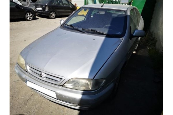 citroen xsara berlina del año 1999