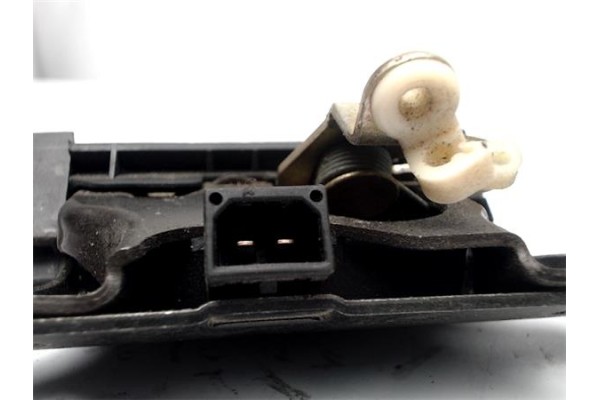 Recambio de cerradura porton para audi a3 (8l) 1.8 ambition referencia OEM IAM 8L0827520C  
