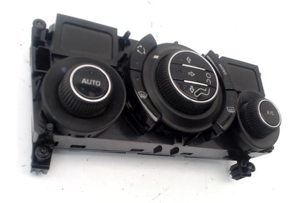 Recambio de mandos calefaccion / a.a. para citroen c3 picasso 1.6 exclusive referencia OEM IAM 6452Q3  