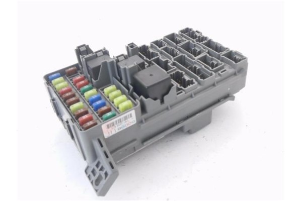 Recambio de caja fusibles/rele para honda civic berlina 3 (ep) 1.6i sport referencia OEM IAM 3820ES6AG200 S6AG21000 