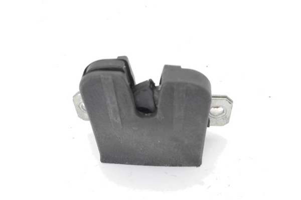 Recambio de cerradura porton para volkswagen polo iv (9n1) 1.2 12v referencia OEM IAM 6Q6827505E  