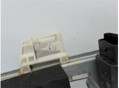 Recambio de mecanismo elevalunas trasero izquierdo para renault megane ii berlina 5p referencia OEM IAM   