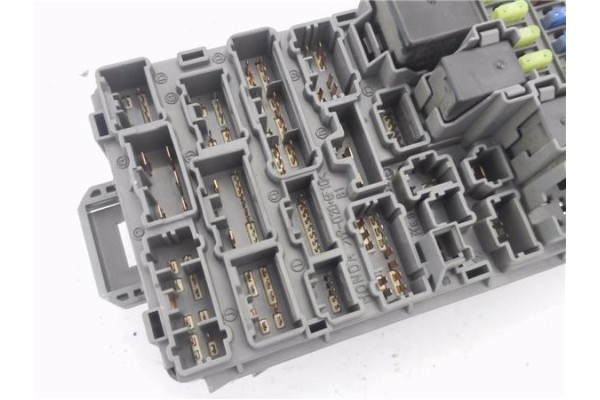 Recambio de caja fusibles/rele para honda civic berlina 3 (ep) 1.6i sport referencia OEM IAM 3820ES6AG200 S6AG21000 