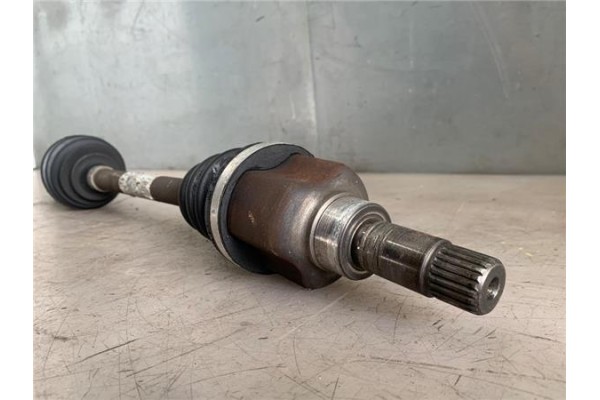 Recambio de palier delantero izquierdo para citroen c3 1.4 hdi referencia OEM IAM 9801388580  