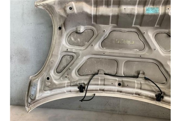 Recambio de capo para nissan micra (k12e) 1.2 16v referencia OEM IAM 65100AX630  