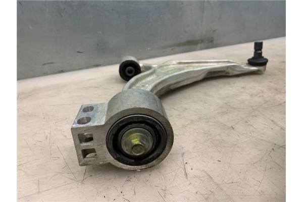 Recambio de brazo inferior delantero derecho para opel astra j berlina 5p 1.6 excellence referencia OEM IAM 352531 19372048 1340