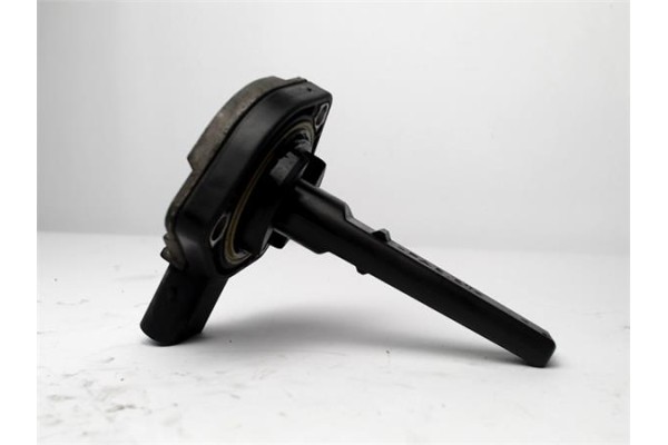 Recambio de sensor nivel aceite para bmw serie 5 berlina (e60) 520d referencia OEM IAM 6PR00786802 7508003 