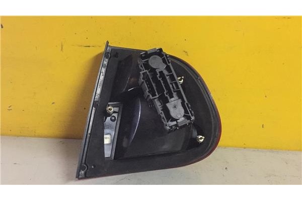 Recambio de piloto trasero izquierdo para seat cordoba berlina (6k2) 1.4 stella referencia OEM IAM   