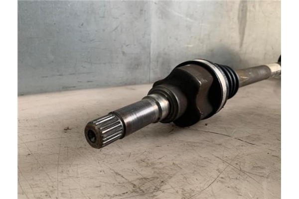 Recambio de palier delantero derecho para citroen c3 1.4 hdi referencia OEM IAM 9801388780  