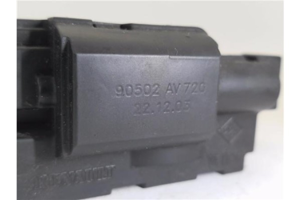 Recambio de cierre electromagnetico porton para nissan micra (k12e) 1.2 16v referencia OEM IAM 90502AV720  