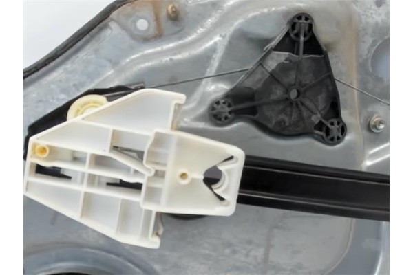 Recambio de elevalunas electrico trasero derecho para seat leon (1m1) referencia OEM IAM 1M0839756H  