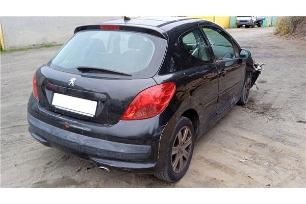 peugeot 207 del año 2006