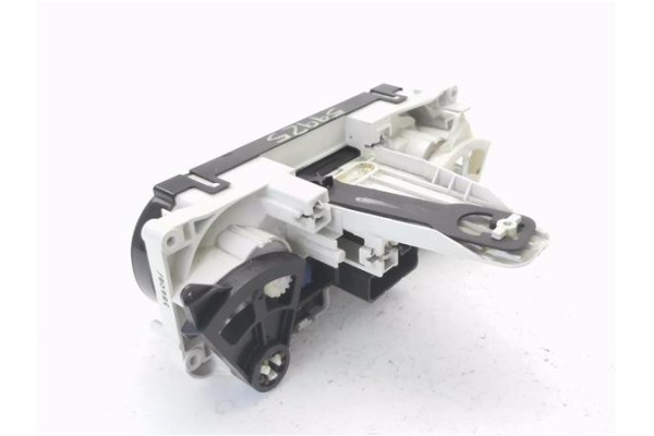 Recambio de mandos calefaccion / a.a. para nissan micra (k12e) 1.2 16v referencia OEM IAM 27520AX701  