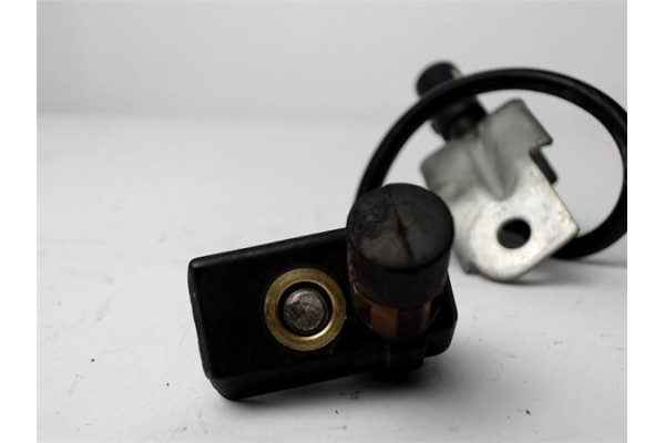 Recambio de sensor posicion cigüeñal para bmw serie 5 berlina (e60) 520d referencia OEM IAM 0281002477  