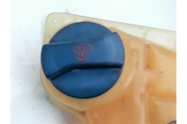 Recambio de botella expansion para volkswagen passat berlina (3b2) 1.8 básico referencia OEM IAM 8D0121403L  