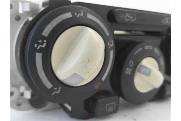 Recambio de mandos calefaccion / a.a. para nissan micra (k12e) 1.2 16v referencia OEM IAM 27520AX701  