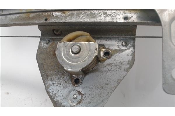 Recambio de mecanismo elevalunas trasero izquierdo para citroen c4 berlina referencia OEM IAM 130822239  