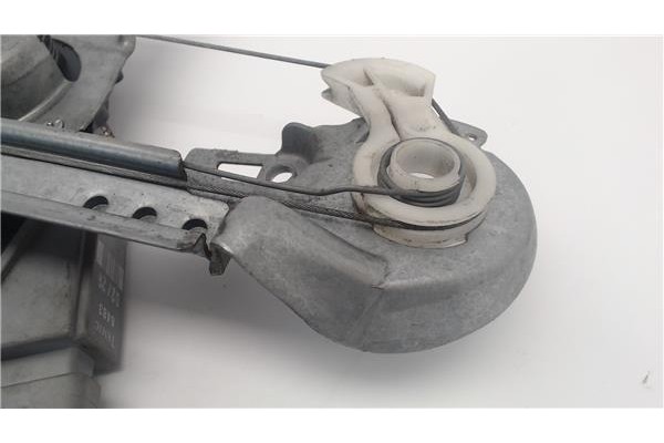 Recambio de mecanismo elevalunas trasero derecho para peugeot 307 (s1) referencia OEM IAM 400584T  