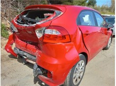 kia rio (ub) del año 2015