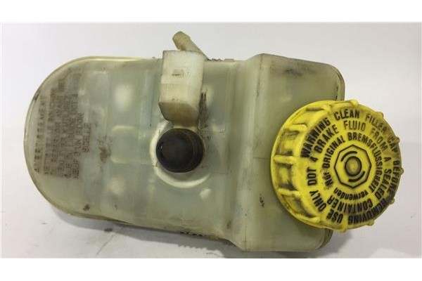 Recambio de bomba freno para volkswagen t5 transporter furgón/combi (7h) 2.5 combi referencia OEM IAM 7H0611303A  