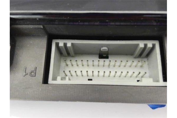 Recambio de pantalla para renault scenic ii (jm) 1.5 dci (jm1e) referencia OEM IAM 8200704463 7701057134 