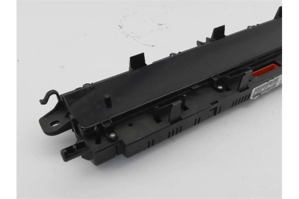 Recambio de pantalla para renault scenic ii (jm) 1.5 dci (jm1e) referencia OEM IAM 8200704463 7701057134 