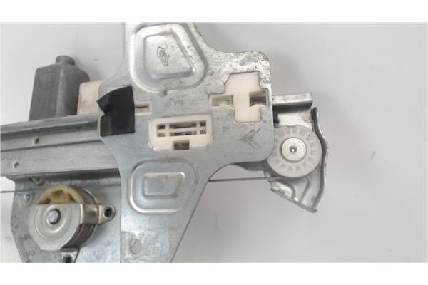 Recambio de mecanismo elevalunas trasero izquierdo para citroen c4 berlina referencia OEM IAM 130822239  