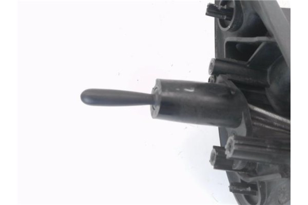 Recambio de retrovisor derecho para nissan micra (k12e) 1.2 16v referencia OEM IAM 96301AX661  