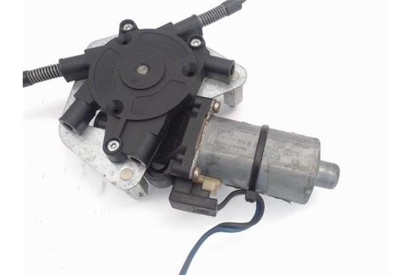 Recambio de mecanismo elevalunas delantero derecho para renault clio ii fase i (b/cb0) 1.4 alize referencia OEM IAM 7700842246 2