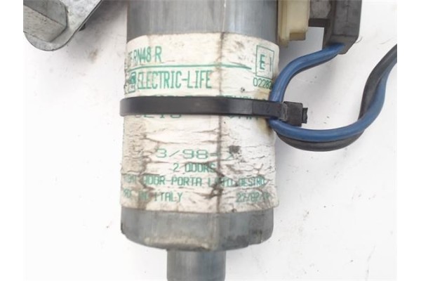 Recambio de mecanismo elevalunas delantero derecho para renault clio ii fase i (b/cb0) 1.4 alize referencia OEM IAM 7700842246 2