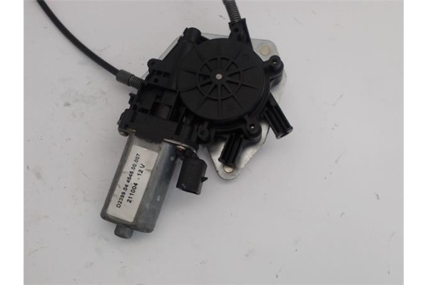 Recambio de mecanismo elevalunas delantero izquierdo para renault clio ii fase i (b/cb0) 1.4 alize referencia OEM IAM 7700842247