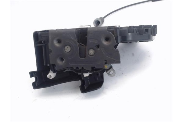 Recambio de cierre electromagnetico delantero izquierdo para volvo c30 2.0 d referencia OEM IAM 30753658  