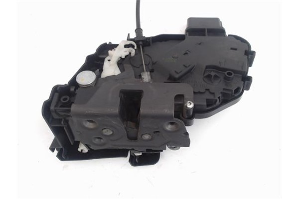 Recambio de cierre electromagnetico delantero izquierdo para volvo c30 2.0 d referencia OEM IAM 30753658  