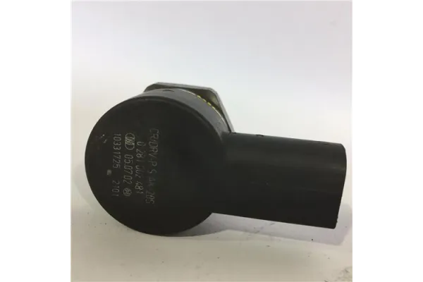 Recambio de regulador presion inyeccion para bmw serie 3 berlina (e46) 2.0 320d referencia OEM IAM 10331725 0281002481 