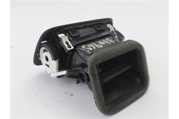 Recambio de rejilla entrada de aire para volkswagen polo v (6c1) 1.2 advance bmt referencia OEM IAM 6C0819703A  
